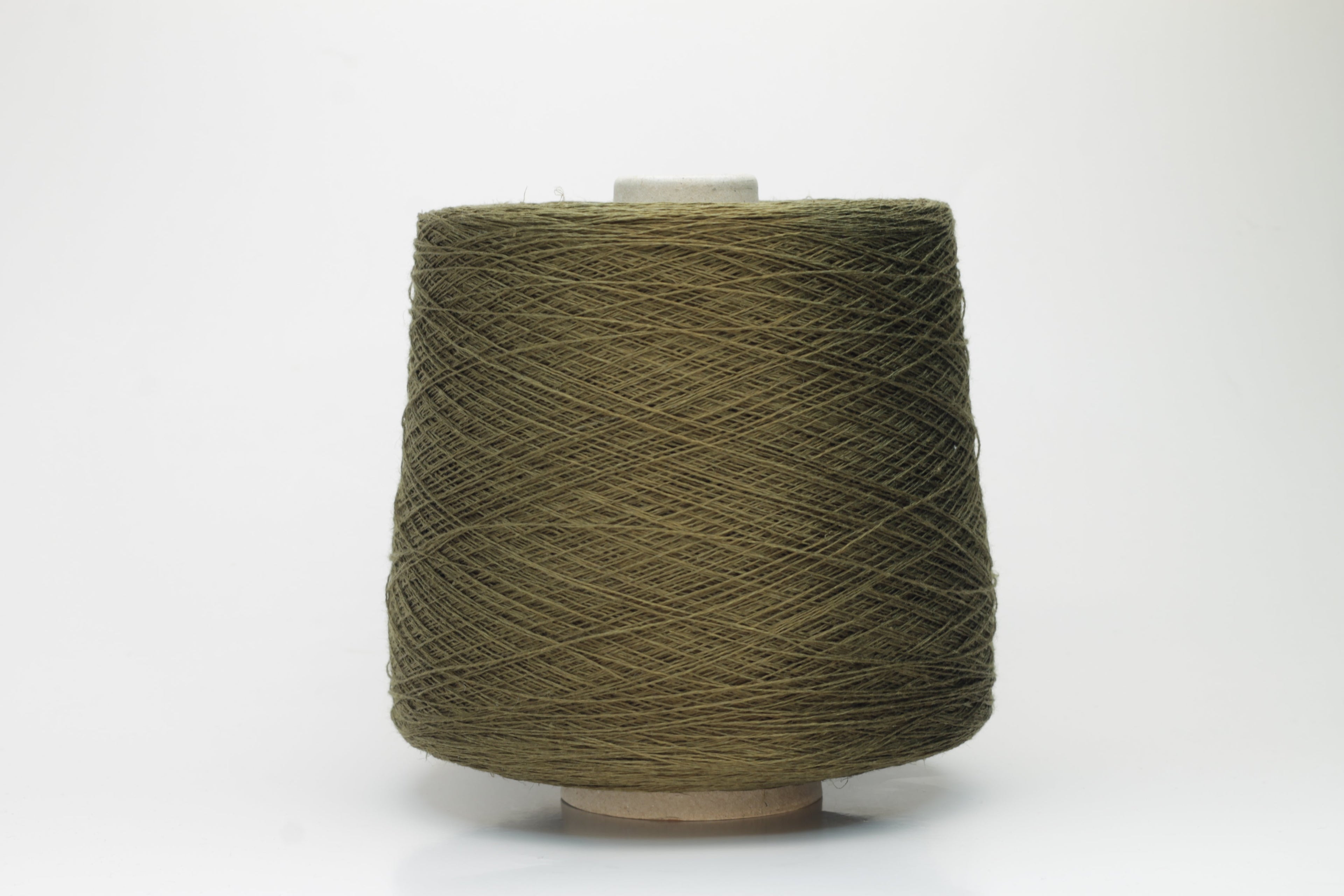 Lino yarn 100%, Nm 2/26, Loro Piana yarn on Cone, Color Dark Olive. Per 100gr