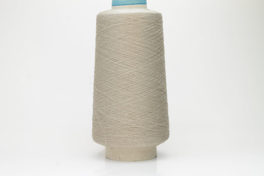 Celine, Nm 2/93, 90% Lino yarn , 10% Silk yarn, SESIA, Beige. Per 100 gr