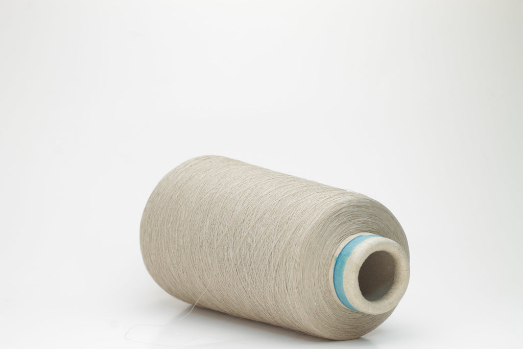 Celine, Nm 2/93, 90% Lino yarn , 10% Silk yarn, SESIA, Beige. Per 100 gr