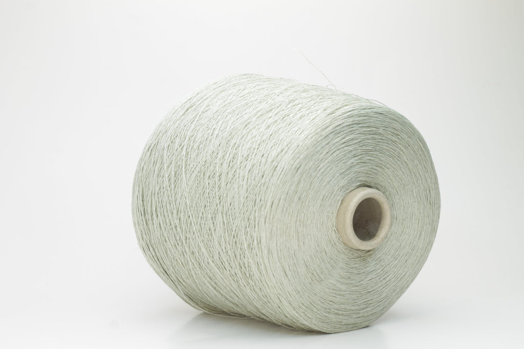 Lino yarn 100%, Nm 2/18, Loro Piana yarn on cone, Color Sage. Per 100 gr