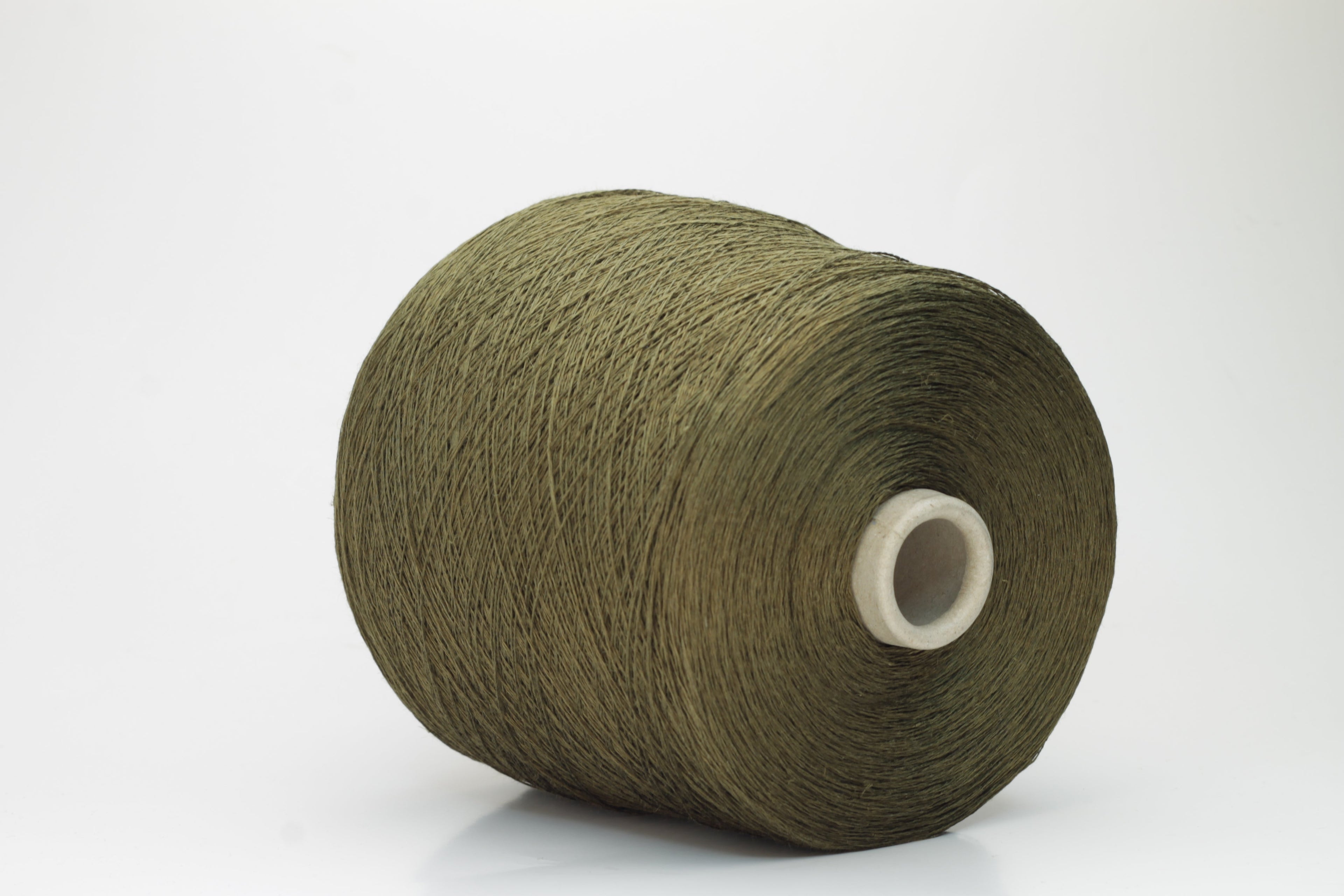 Lino yarn 100%, Nm 2/26, Loro Piana yarn on Cone, Color Dark Olive. Per 100gr